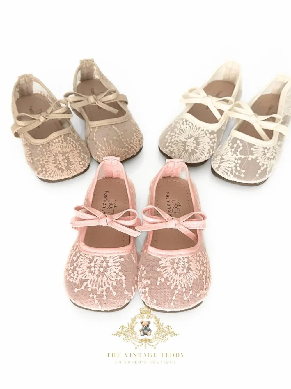 NWT Pretty Girls Embroidered Lace Flats Children's Shoes Kids Shoes Bow White 8